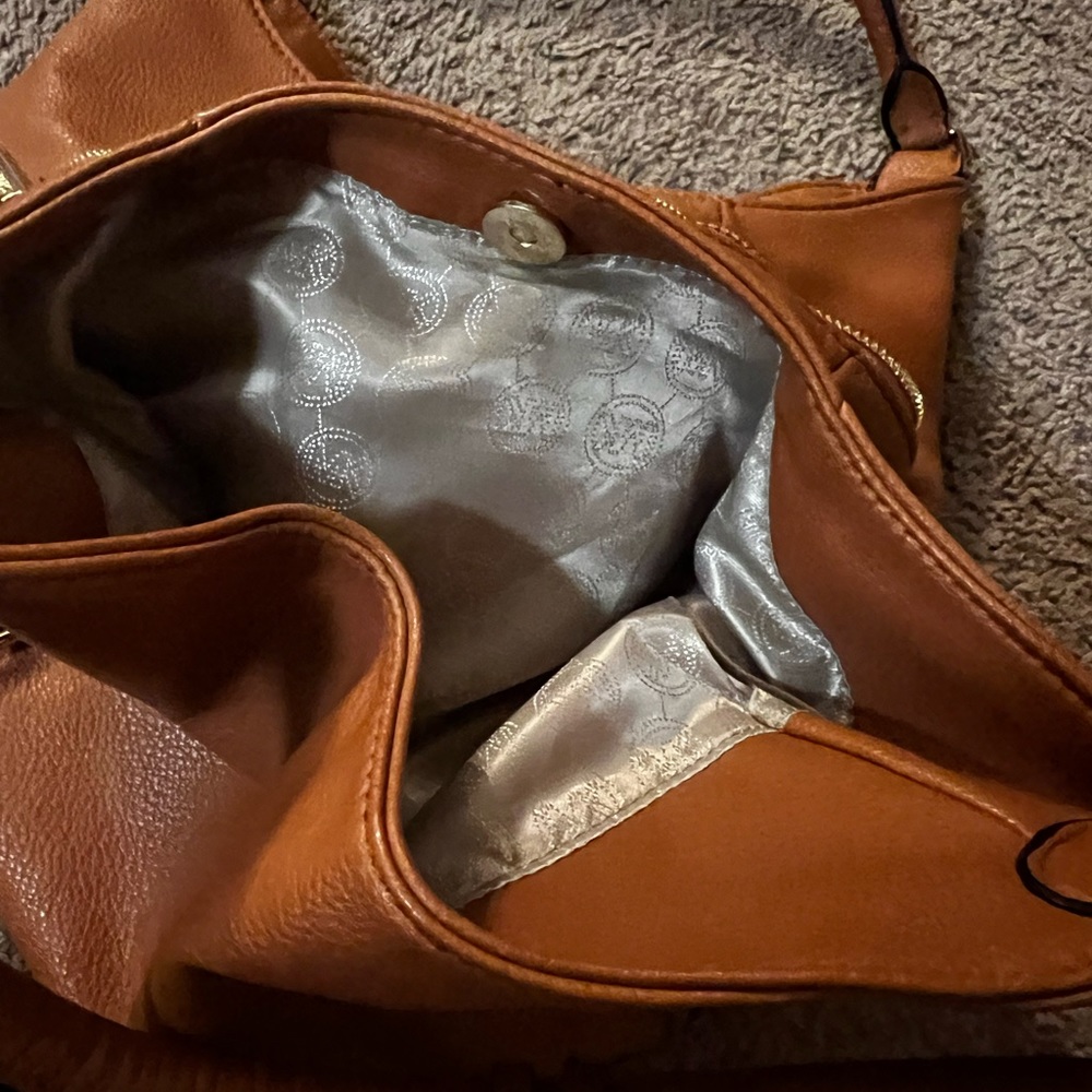 Michael Kora brown leather hobo bag - Picture 3 of 10